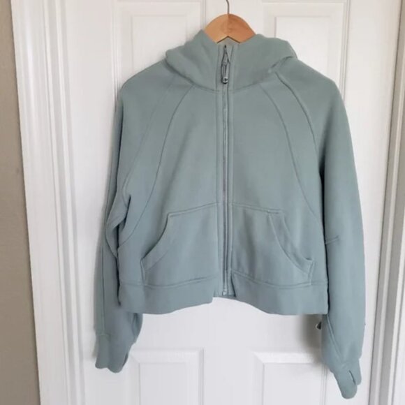 Lululemon Scuba Oversized Full-Zip * Silver Blue Size XS/S Like New - Picture 2 of 4